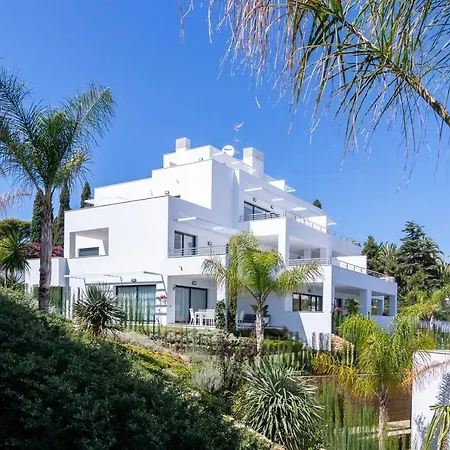 Apartment Nazules